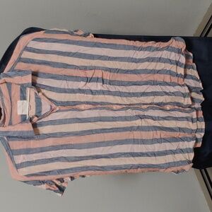 American Eagle Size Medium Salmon and Light Blue Button Up Blouse